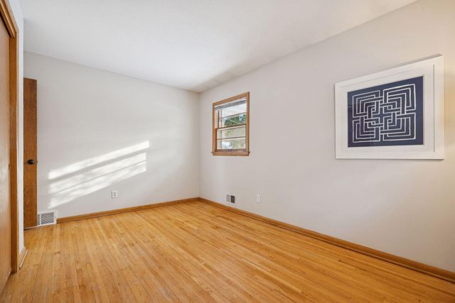 4213 Woodstock Avenue, Golden Valley, MN 55422