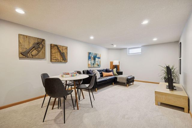 4213 Woodstock Avenue, Golden Valley, MN 55422