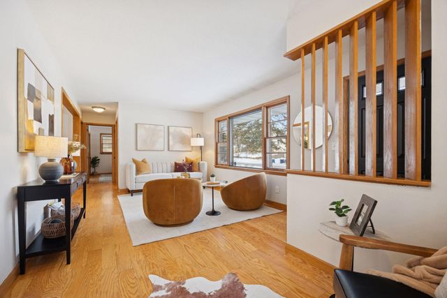 4213 Woodstock Avenue, Golden Valley, MN 55422