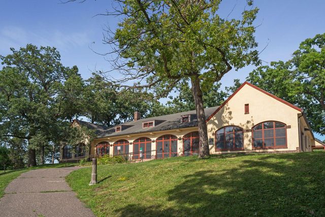 4213 Woodstock Avenue, Golden Valley, MN 55422