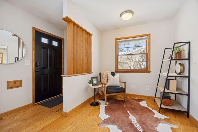 4213 Woodstock Avenue, Golden Valley, MN 55422