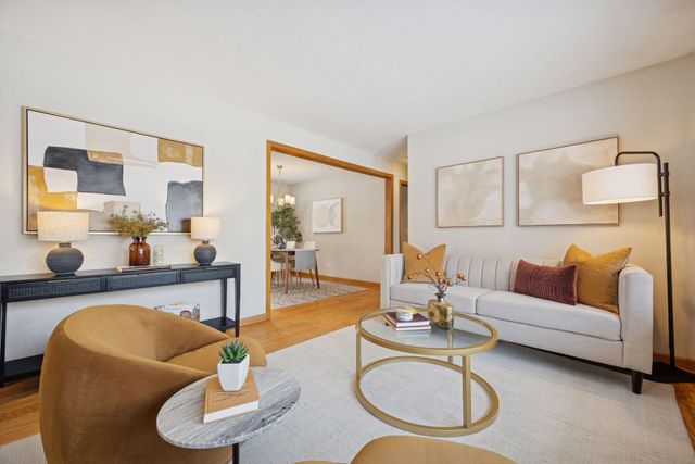 4213 Woodstock Avenue, Golden Valley, MN 55422