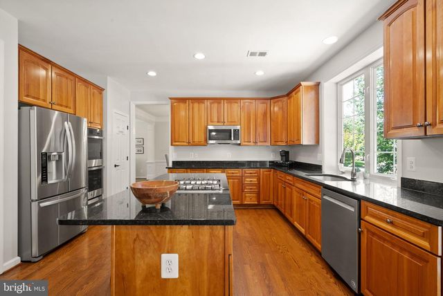 6450 WHITES MILL LN, Warrenton, VA 20187