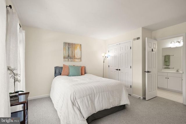6450 WHITES MILL LN, Warrenton, VA 20187