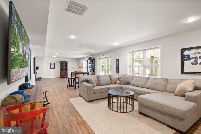 6450 WHITES MILL LN, Warrenton, VA 20187