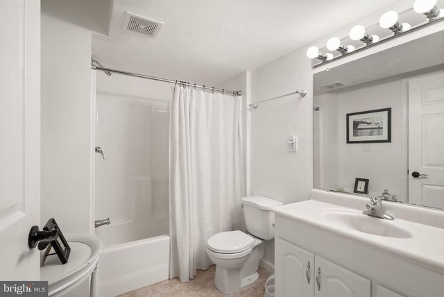 6450 WHITES MILL LN, Warrenton, VA 20187