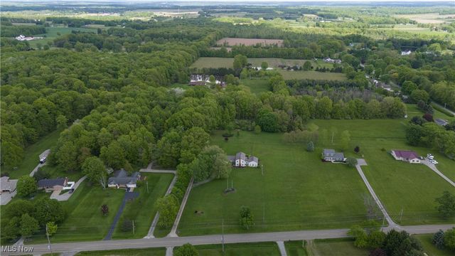 10473 Lisbon Road, Canfield, OH 44406