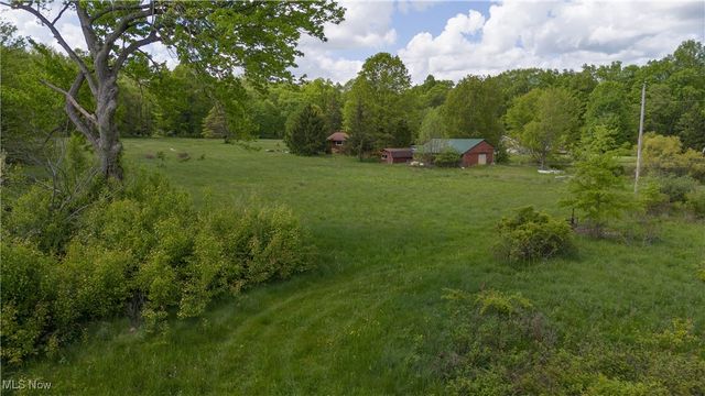 10473 Lisbon Road, Canfield, OH 44406