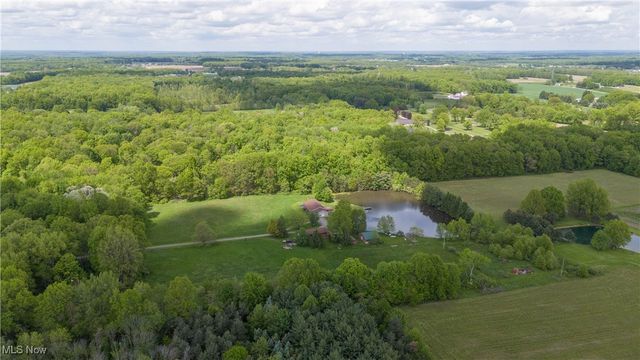 10473 Lisbon Road, Canfield, OH 44406