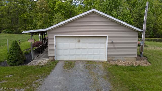 10473 Lisbon Road, Canfield, OH 44406