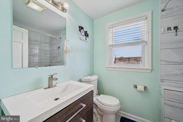 24 UPLAND RD, Havertown, PA 19083