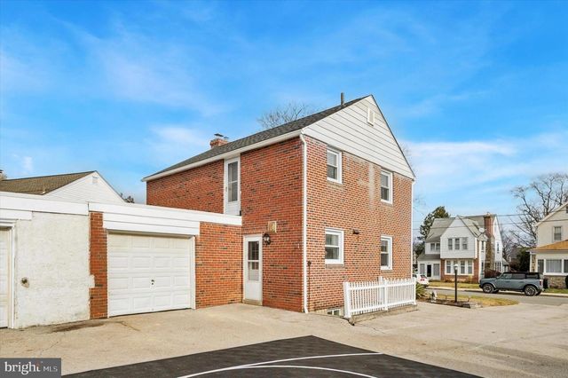 24 UPLAND RD, Havertown, PA 19083