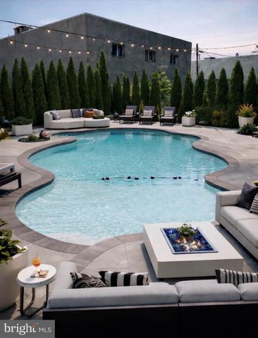 24 UPLAND RD, Havertown, PA 19083