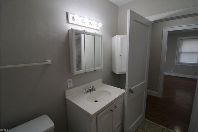 1041 W 37th ST, Norfolk, VA 23508