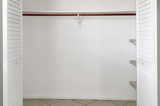 2857 NE 2nd Ave, Boca Raton, FL 33431