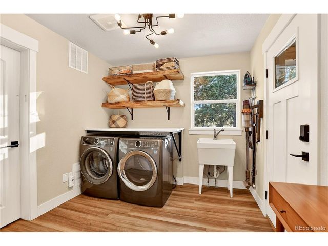 9920 Hodgen Rd, Colorado Springs, CO 80908