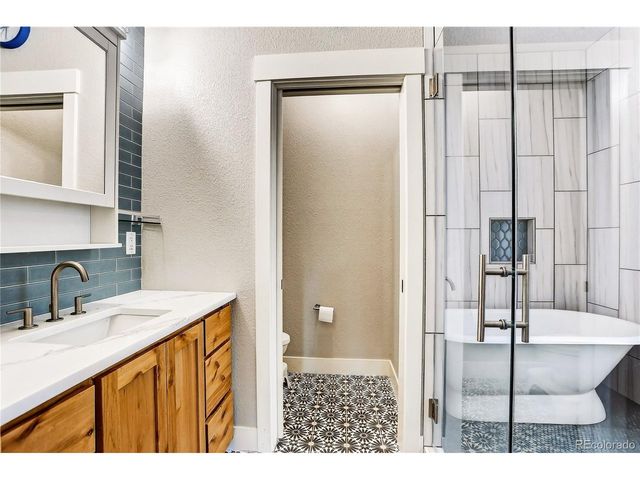 9920 Hodgen Rd, Colorado Springs, CO 80908