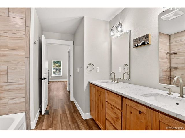 9920 Hodgen Rd, Colorado Springs, CO 80908