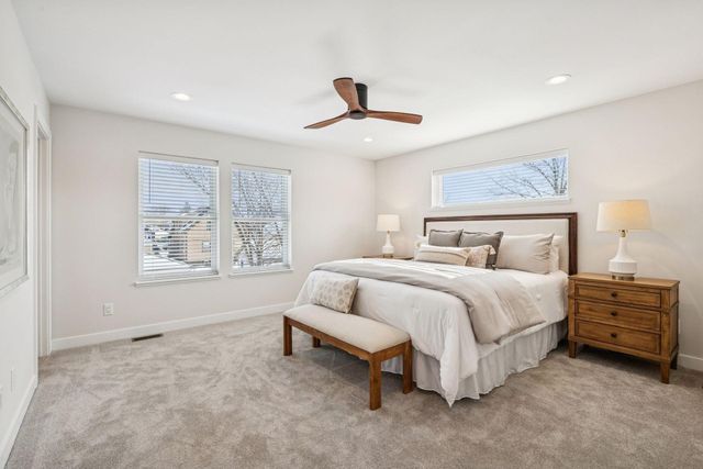 3925 40th Avenue S, Minneapolis, MN 55406