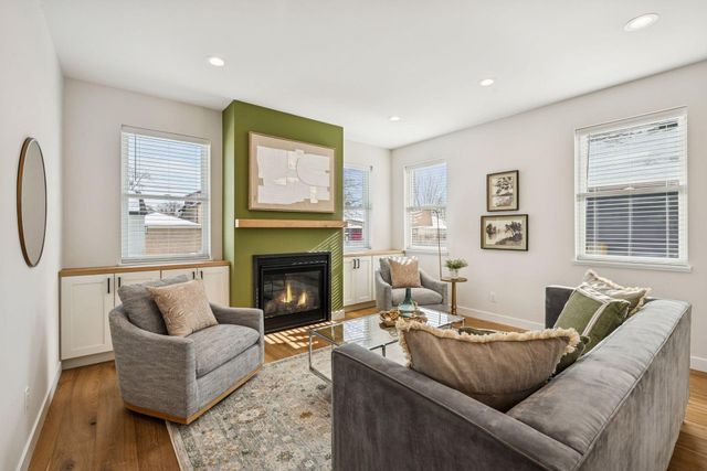 3925 40th Avenue S, Minneapolis, MN 55406