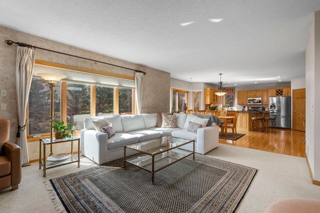 7151 Weston Lane N, Maple Grove, MN 55311