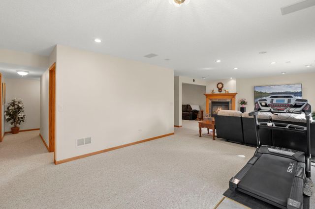 7151 Weston Lane N, Maple Grove, MN 55311