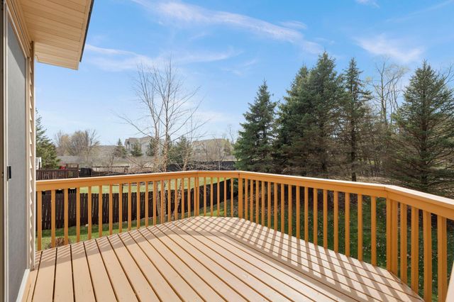 7151 Weston Lane N, Maple Grove, MN 55311