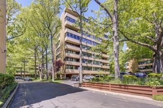 10-10 166th Street 5D, Whitestone, NY 11357