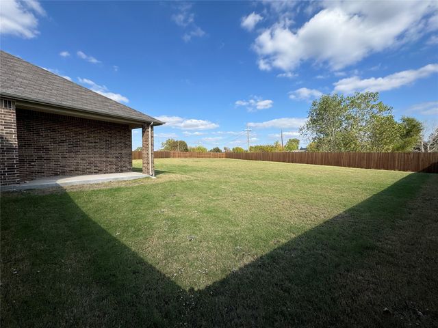 4905 Sagerun Drive, Princeton, TX 75407