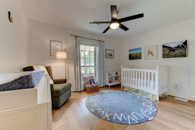 2406 Blue Water Lane, Houston, TX 77018