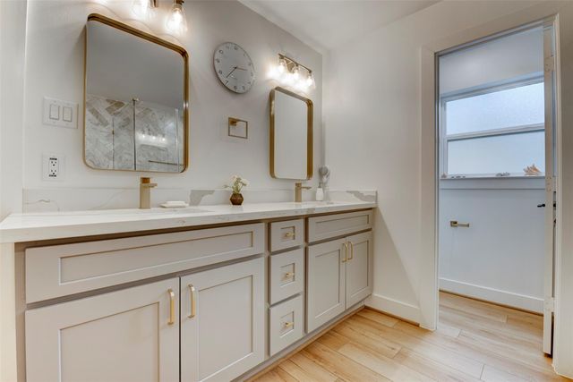 2406 Blue Water Lane, Houston, TX 77018