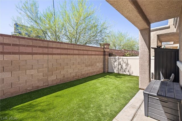 5529 Baccarat Avenue 103, Las Vegas, NV 89122