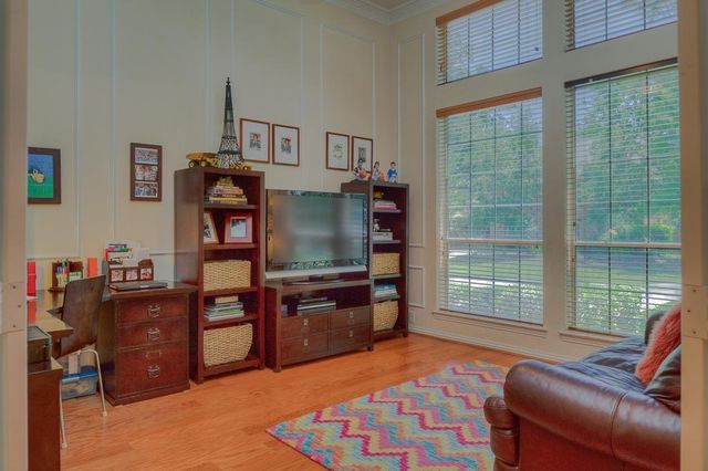22 Villa Canyon Place, The Woodlands, TX 77382