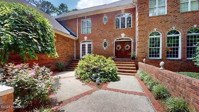 421 Dogwood Trail, Goldsboro, NC 27534
