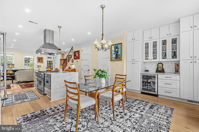 3714 GARFIELD ST NW, Washington, DC 20007