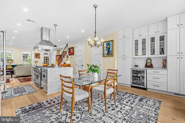 3714 GARFIELD ST NW, Washington, DC 20007