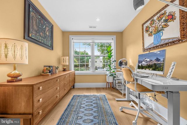 3714 GARFIELD ST NW, Washington, DC 20007