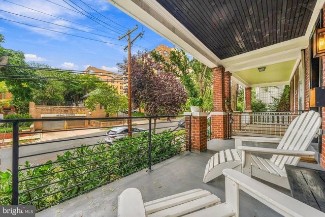 3714 GARFIELD ST NW, Washington, DC 20007