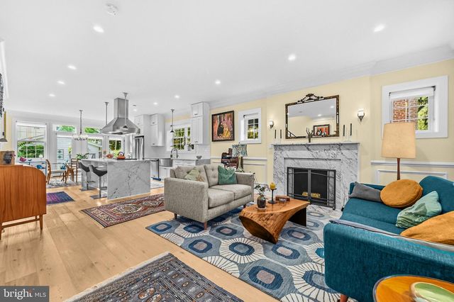 3714 GARFIELD ST NW, Washington, DC 20007