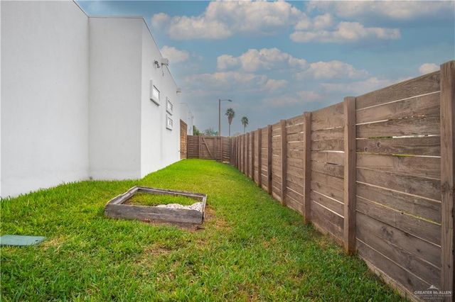 1824 Harvard Avenue, Mcallen, TX 78504