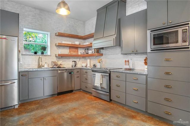 1824 Harvard Avenue, Mcallen, TX 78504