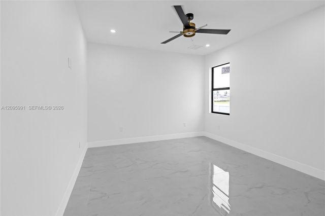 2415 NE 22nd Place, Cape Coral, FL 33909