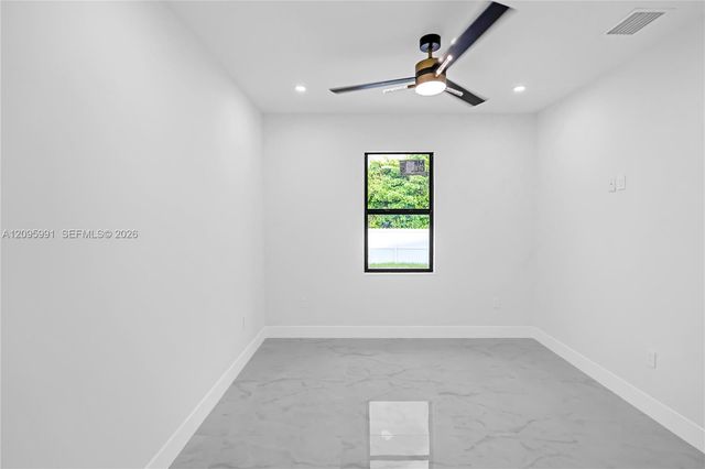2415 NE 22nd Place, Cape Coral, FL 33909