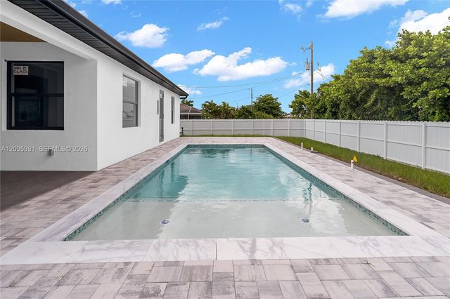 2415 NE 22nd Place, Cape Coral, FL 33909