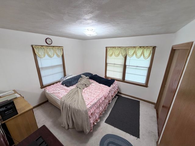 500 W Crestview Street, Springfield, MO 65807