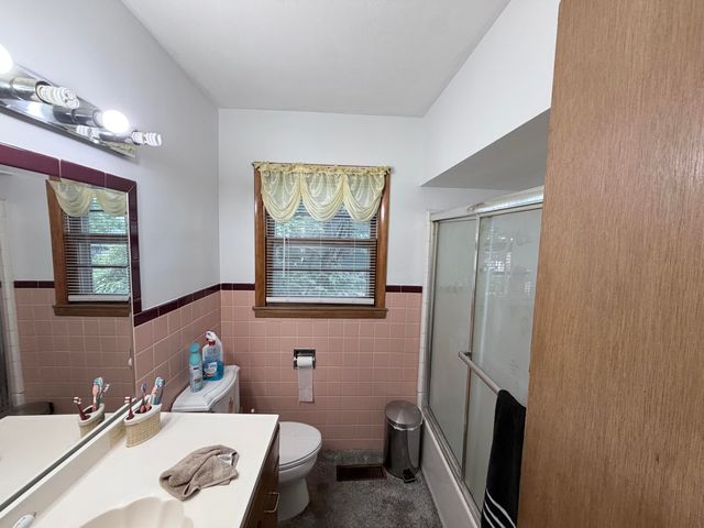 500 W Crestview Street, Springfield, MO 65807