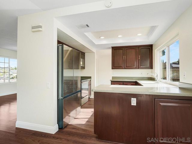 14302 Sandown, Poway, CA 92064