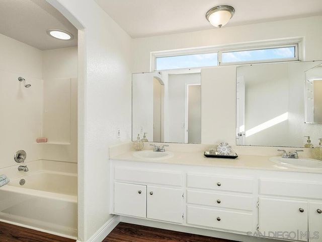 14302 Sandown, Poway, CA 92064