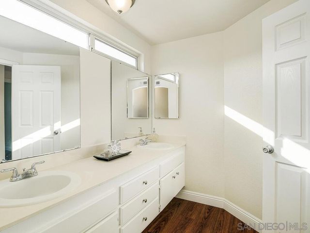 14302 Sandown, Poway, CA 92064