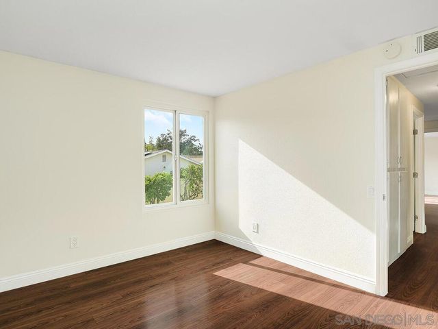 14302 Sandown, Poway, CA 92064